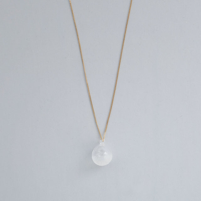 コロン ネックレス